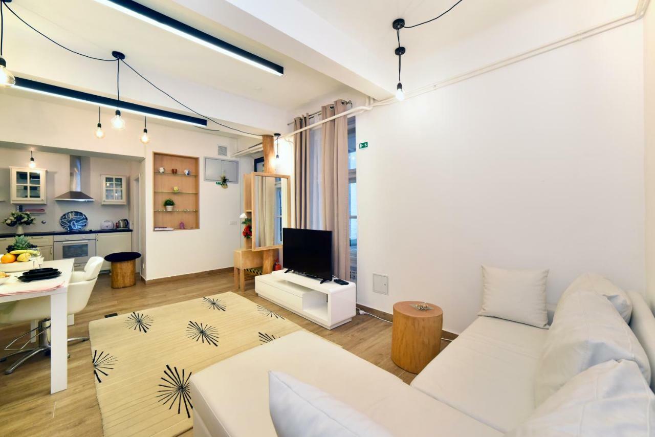 Ban Jelacic Apartment 자그레브 외부 사진