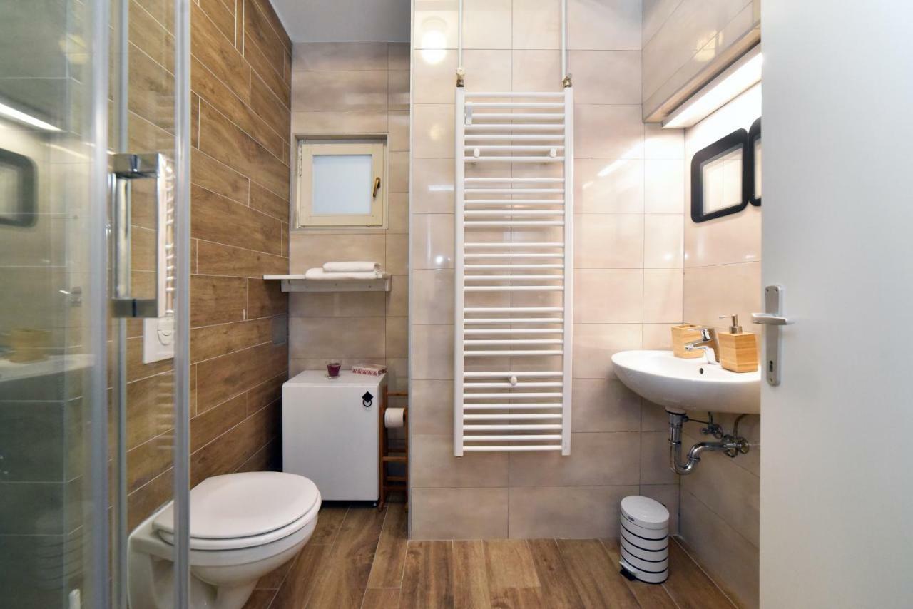 Ban Jelacic Apartment 자그레브 외부 사진