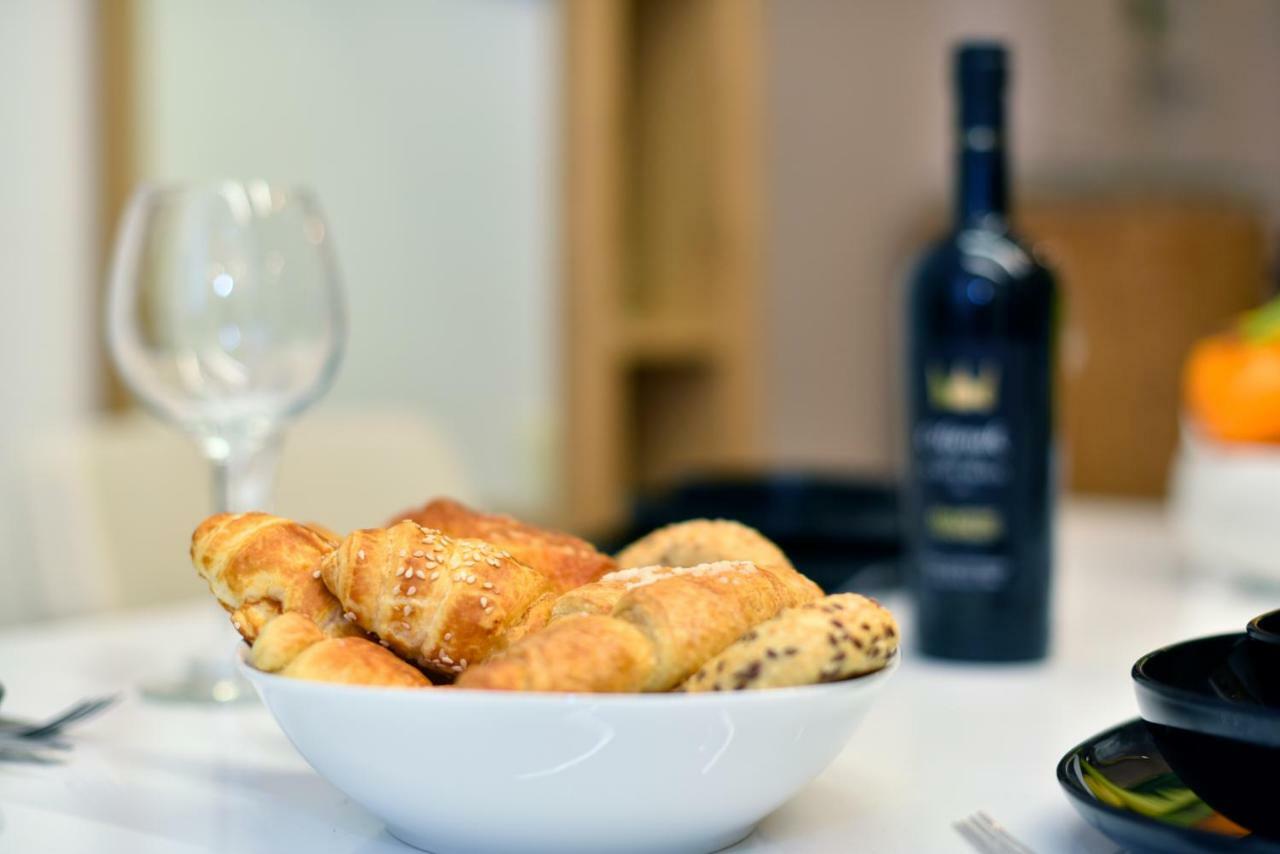 Ban Jelacic Apartment 자그레브 외부 사진